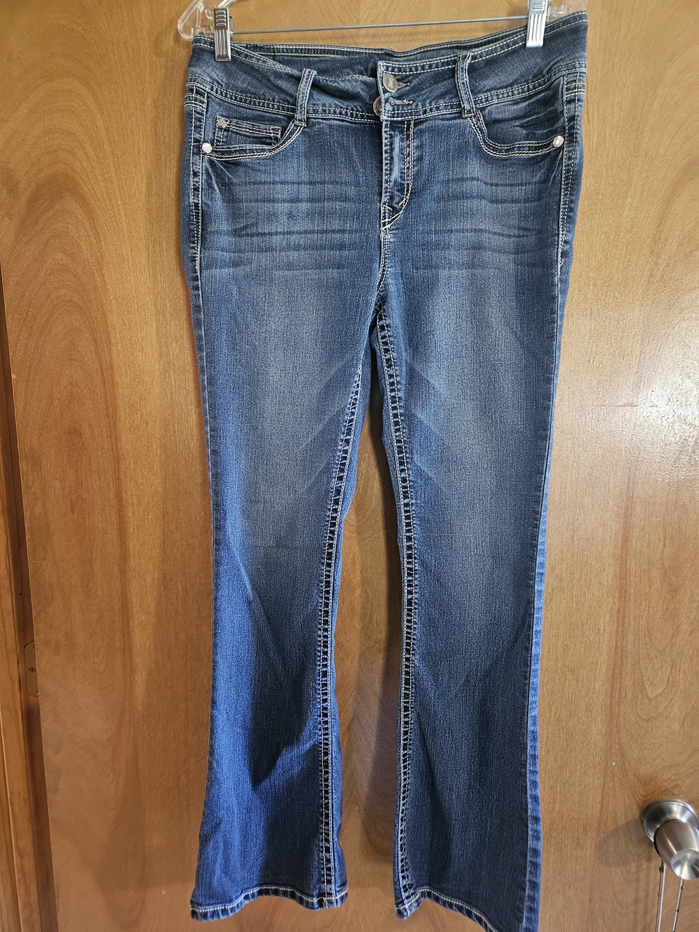 Wallflower Women's Medium Blue Bootcut Jeans with Fading